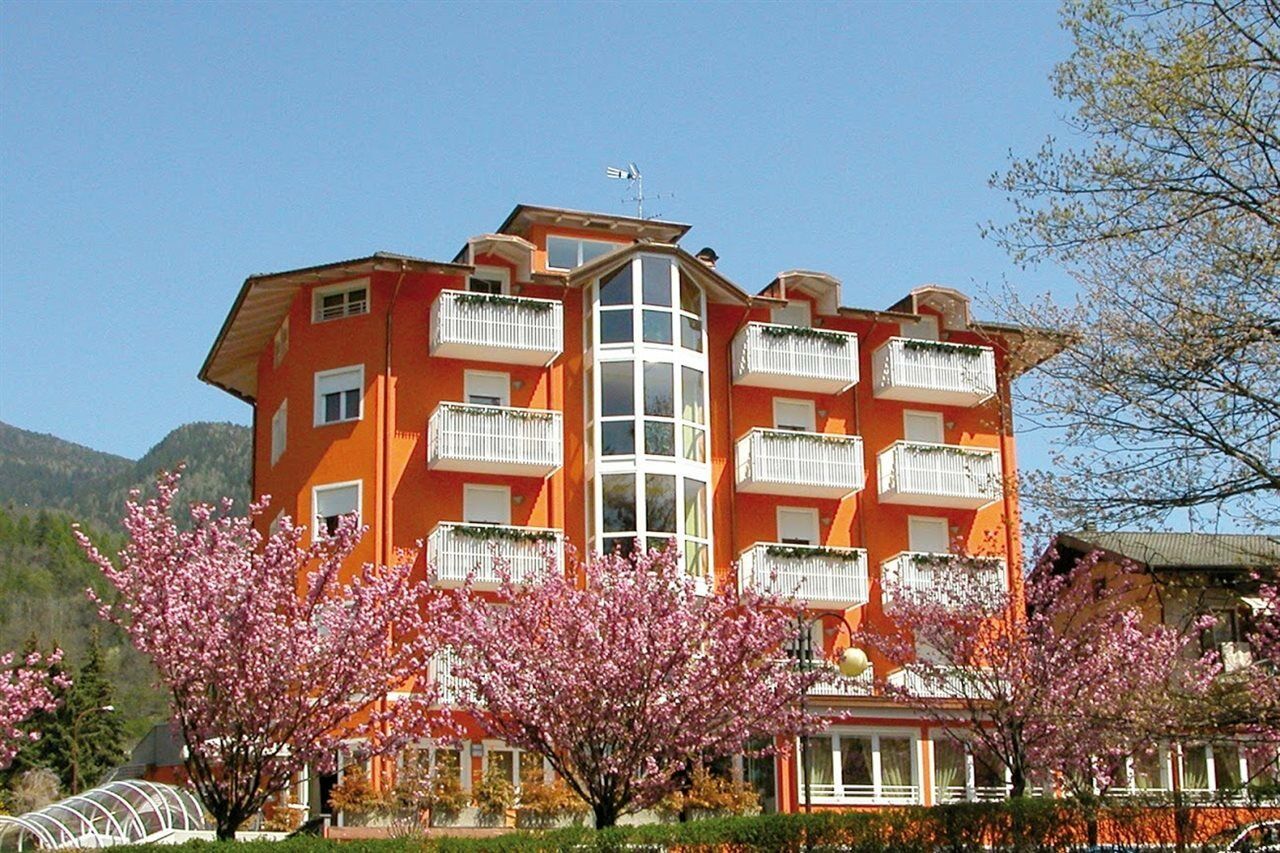 Nature Bio Hotel Elite Levico Terme Buitenkant foto